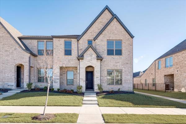 6568 Iron Horse Boulevard, North Richland Hills, TX 76180