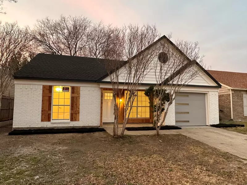 3917 River Birch Road, Fort Worth, TX 76137