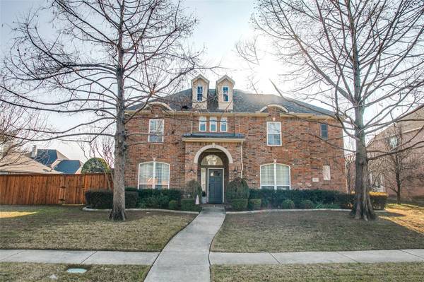 927 Hidden Hollow Court, Coppell, TX 75019