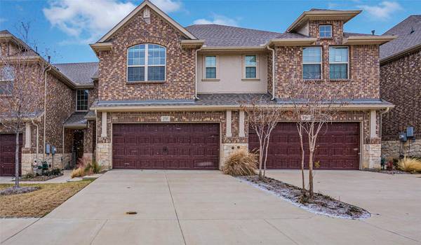 2737 Majesty Drive, Little Elm, TX 75068