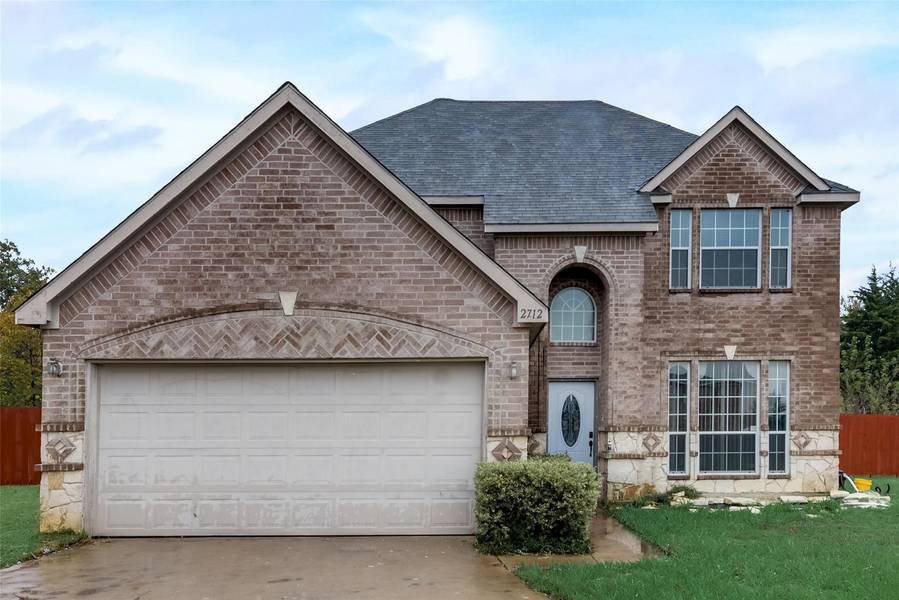 2712 Maci Court, Seagoville, TX 75159