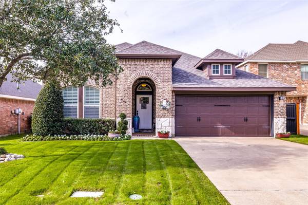 2836 Lacompte Drive, Dallas, TX 75227