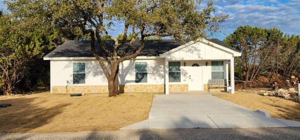 5715 Barkridge Drive, Granbury, TX 76048