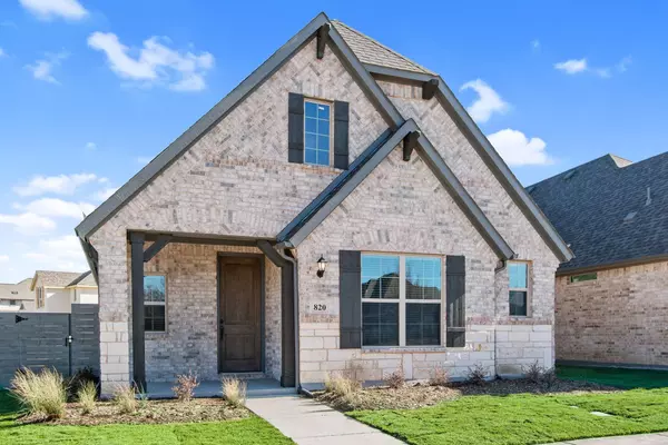 820 Streetside Lane, Argyle, TX 76226