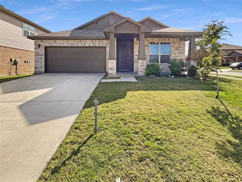 6281 Topsail Drive, Fort Worth, TX 76179