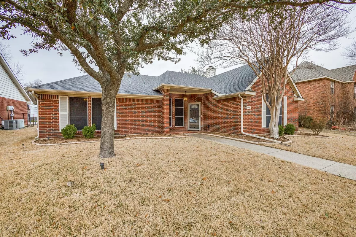 Sachse, TX 75048,6909 Foxglove Trail