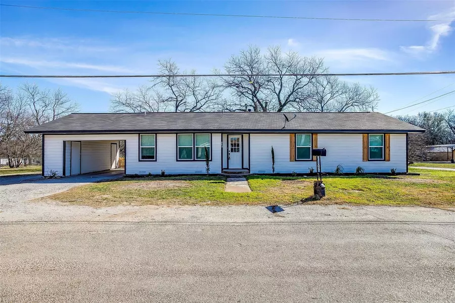 245 Hurt Street, Dublin, TX 76446