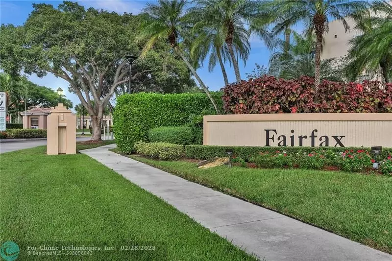 7240 Fairfax Dr  #209, Tamarac, FL 33321