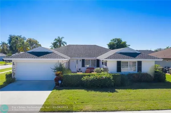 Boynton Beach, FL 33436,10806 Greentrail Dr