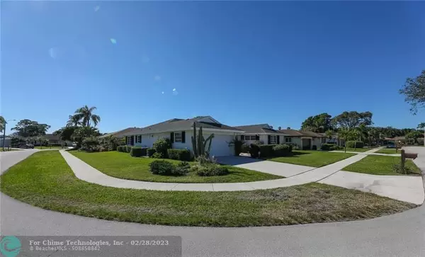 Boynton Beach, FL 33436,10806 Greentrail Dr