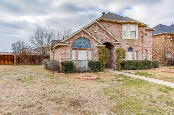 421 White Stone Hill Drive, Desoto, TX 75115