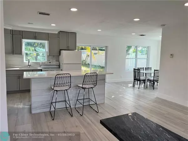 Deerfield Beach, FL 33064,730 NE 43rd Ct