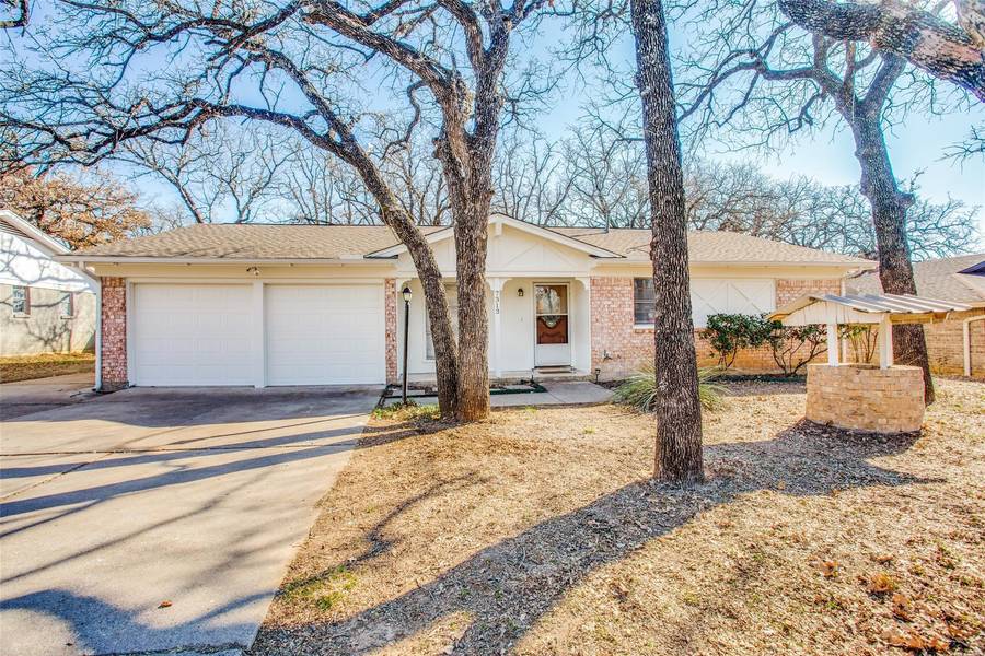 7313 Folkstone Drive, Forest Hill, TX 76140