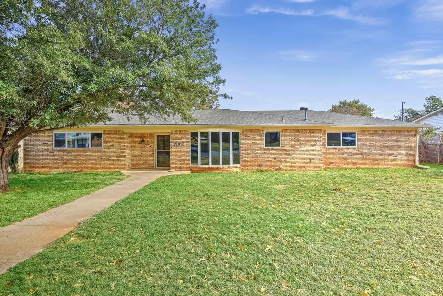 3018 Jennifer Avenue, Denison, TX 75020