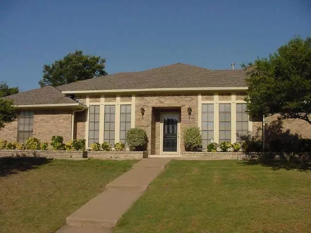 7211 Pleasant View Drive, Dallas, TX 75231