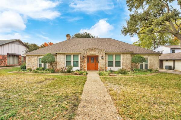 2818 Carriage Lane, Carrollton, TX 75006