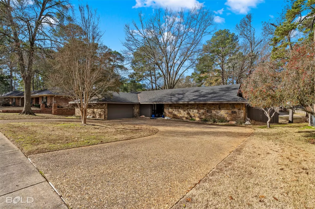 Shreveport, LA 71106,8734 E Wilderness Way