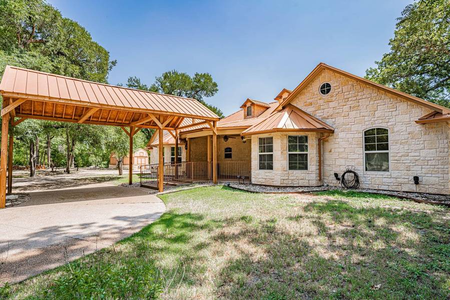 1465 Waters Edge Lane, Glen Rose, TX 76043