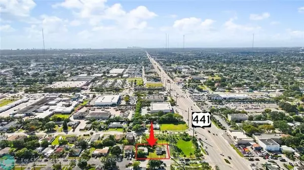 Hollywood, FL 33023,5928-5934 Wiley St