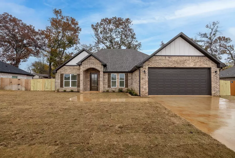 817 Jack Brown, Whitehouse, TX 75791