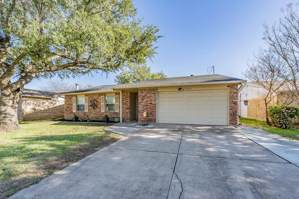 North Richland Hills, TX 76182,6440 Buckingham Trail