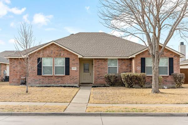 2815 Meadow Bluff Drive, Wylie, TX 75098