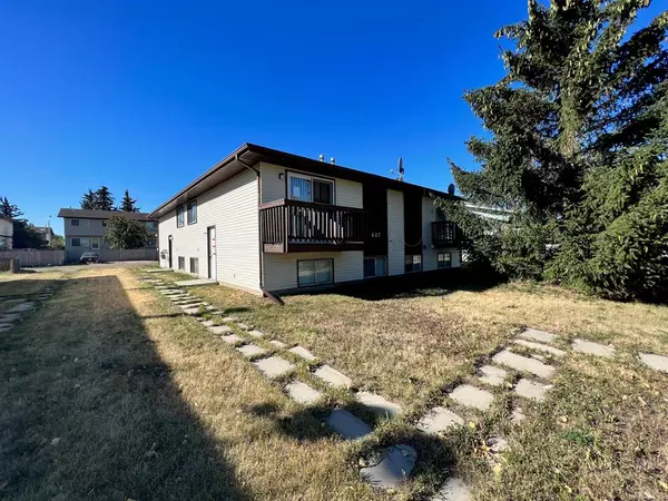 Hanna, AB T0J 1P0,607 12 Avenue West #1