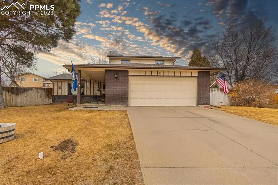 41 Belvista CT, Pueblo, CO 81001