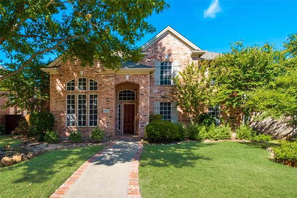 523 Water Oak Drive, Garland, TX 75044