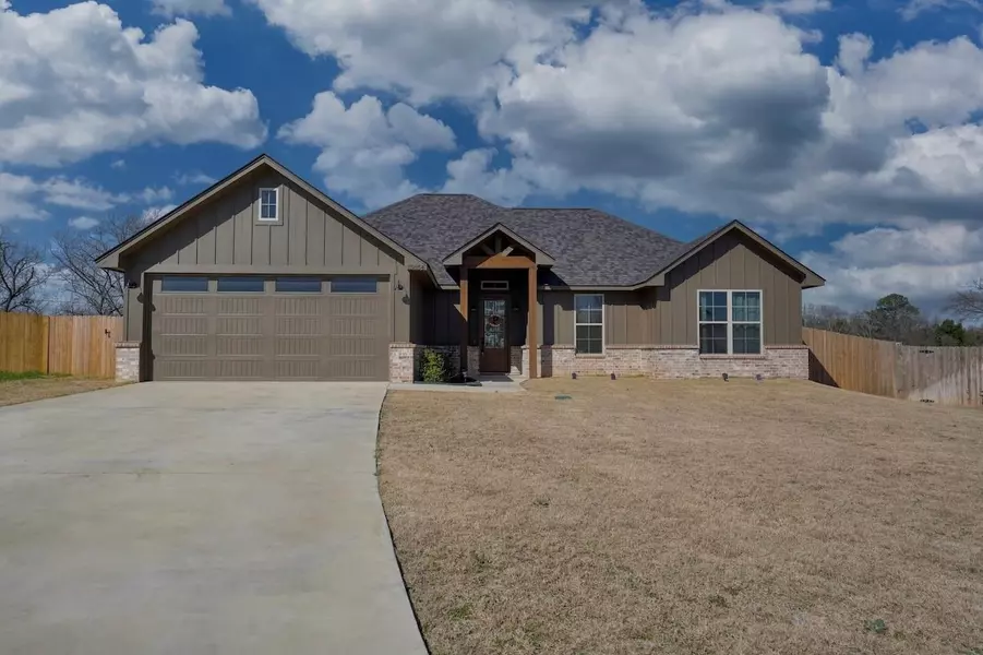 15854 Avery Lane, Lindale, TX 75771