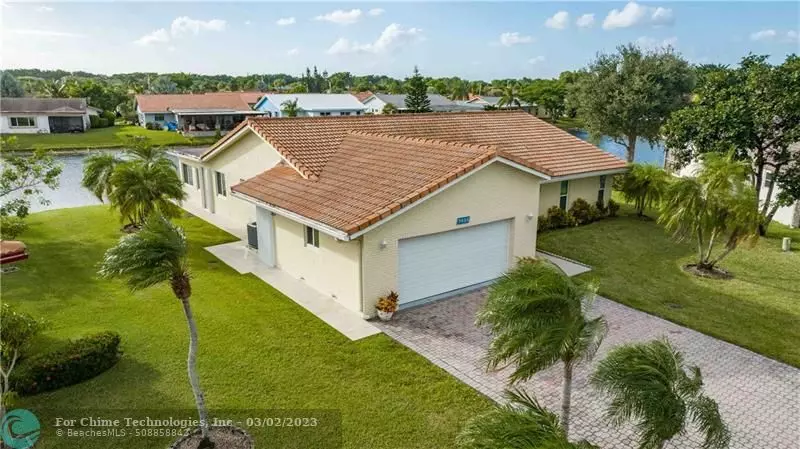 7035 NW 105th Ave, Tamarac, FL 33321