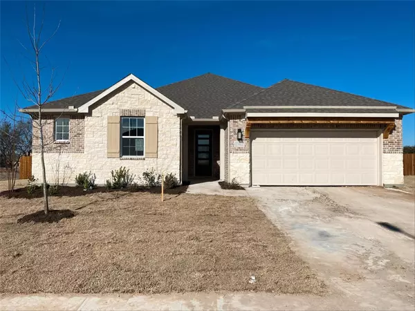 1412 Gentle Creek Lane, Fort Worth, TX 76052