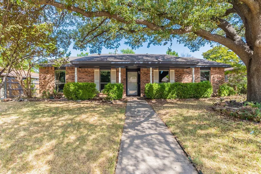 8523 Van Pelt Drive, Dallas, TX 75228