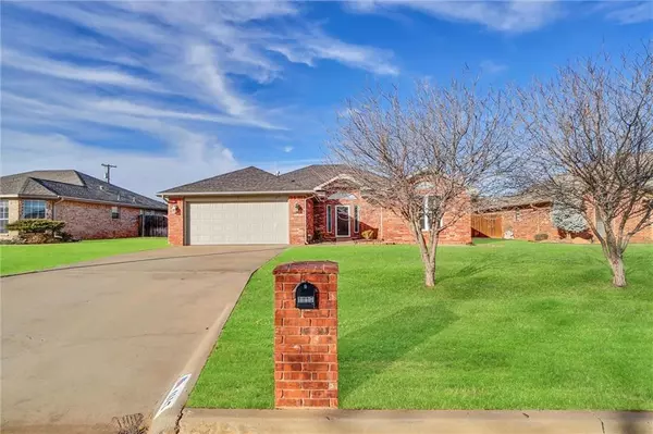 1117 Wendy Lane, Altus, OK 73521