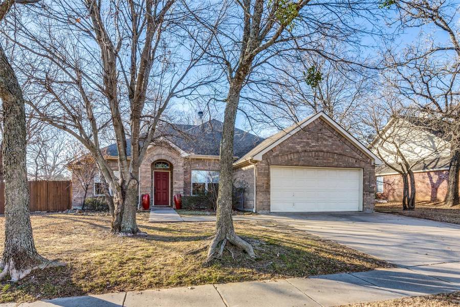 1031 Janet Street, Aubrey, TX 76227