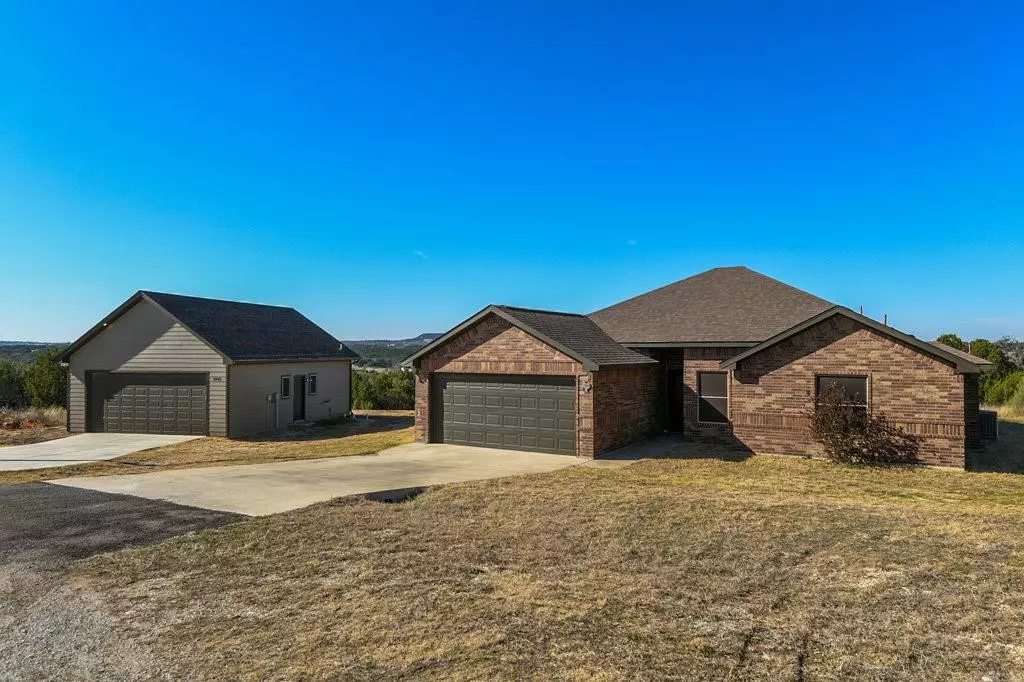 Granbury, TX 76048,2901 Steepleridge Circle