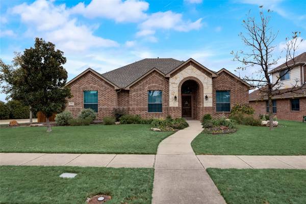 106 Wooded Creek Avenue, Wylie, TX 75098