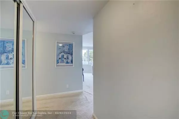 Fort Lauderdale, FL 33308,3300 NE 36th St  #207