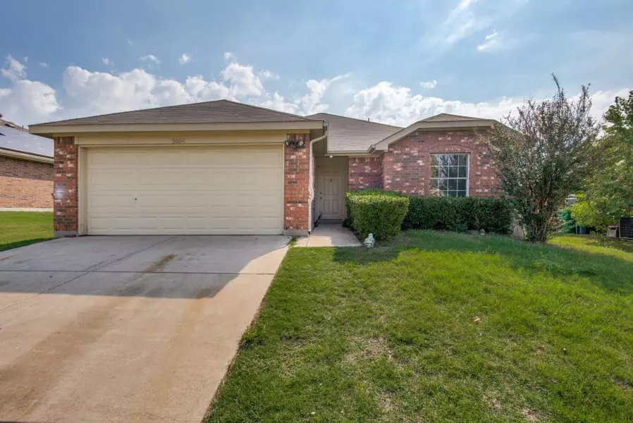 3604 Chapel Hill Lane, Denton, TX 76207