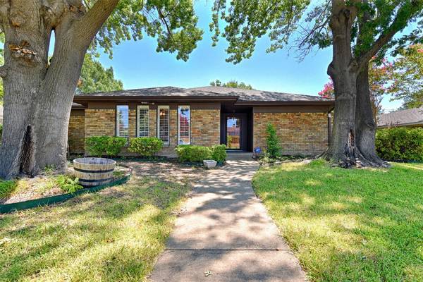 2132 Hondo Drive, Plano, TX 75074