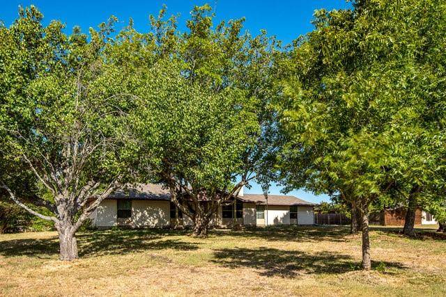 707 Georgetown Road, Ovilla, TX 75154