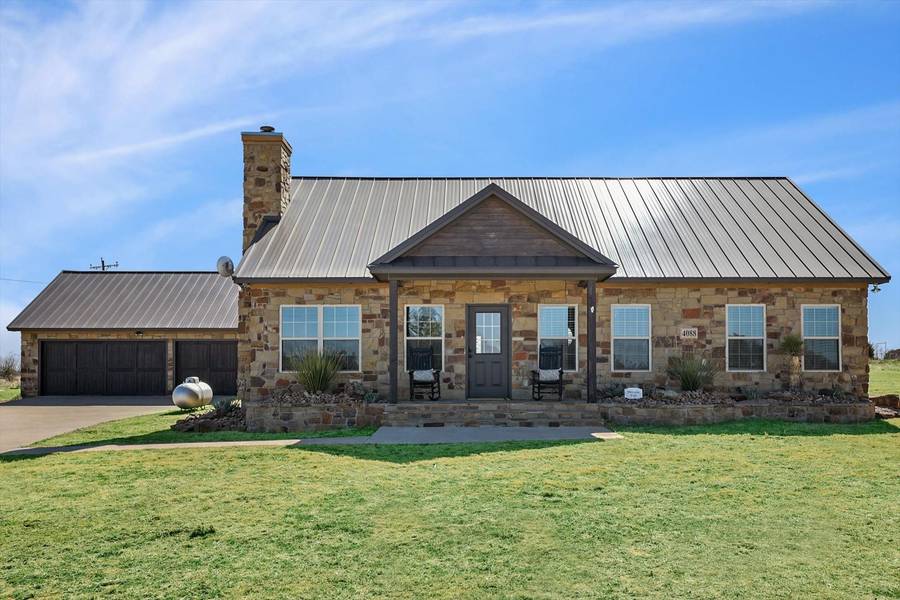 4088 Hells Gate Loop, Strawn, TX 76475