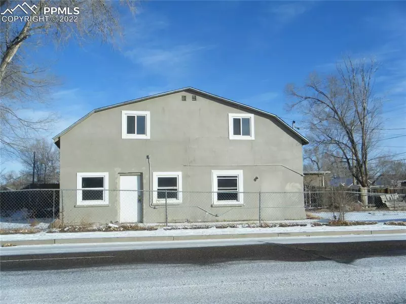 2102 E 12th ST, Pueblo, CO 81001