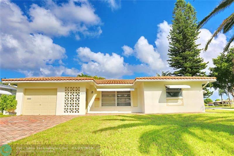 5800 NW 70th Ave,  Tamarac,  FL 33321