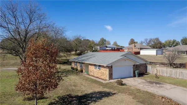 Pauls Valley, OK 73075,2701 W Royal Oaks Street