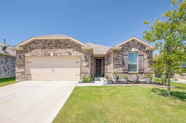 2721 Ryder Lane, Aubrey, TX 76227