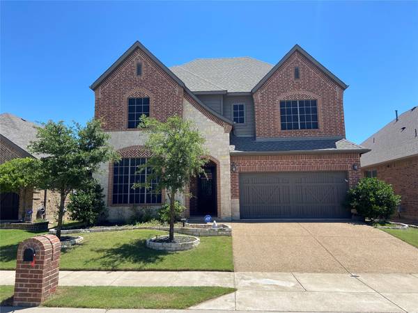 588 Deverson Drive, Rockwall, TX 75087