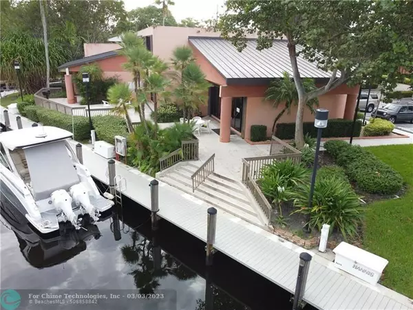 Fort Lauderdale, FL 33315,1000 River Reach Dr  #305