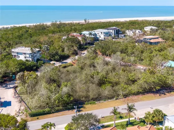 607 Waterside DR, Marco Island, FL 34145