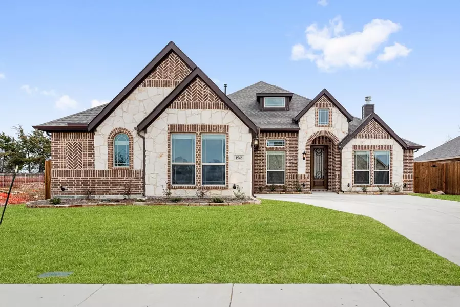 1546 Summer Lane, Midlothian, TX 76065